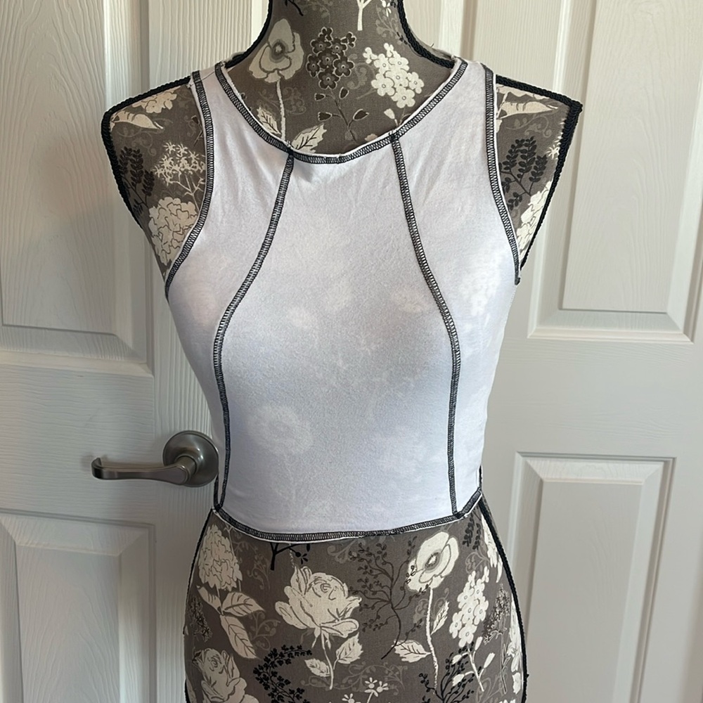 Pacsun Basics White crop tank